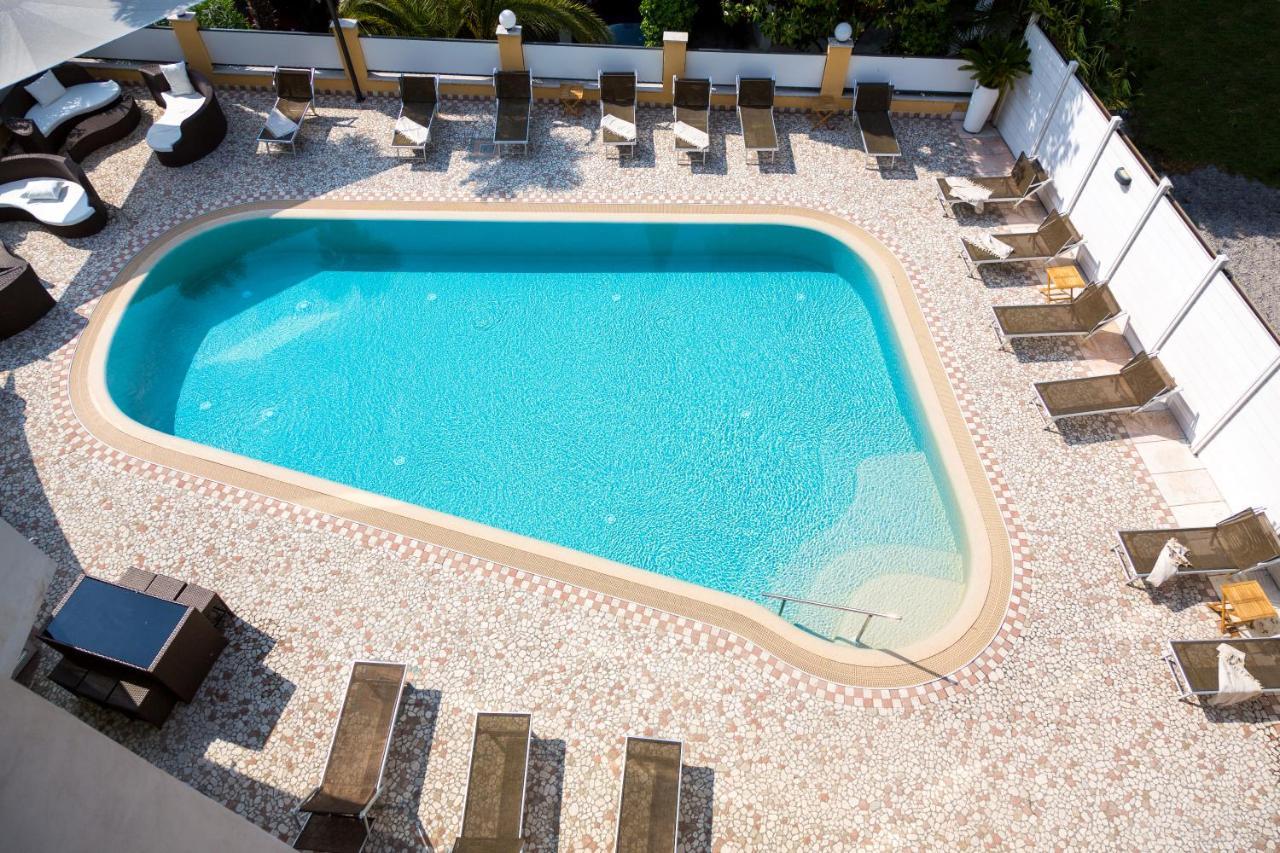 New Garden Ξενοδοχείο Torbole Sul Garda Εξωτερικό φωτογραφία